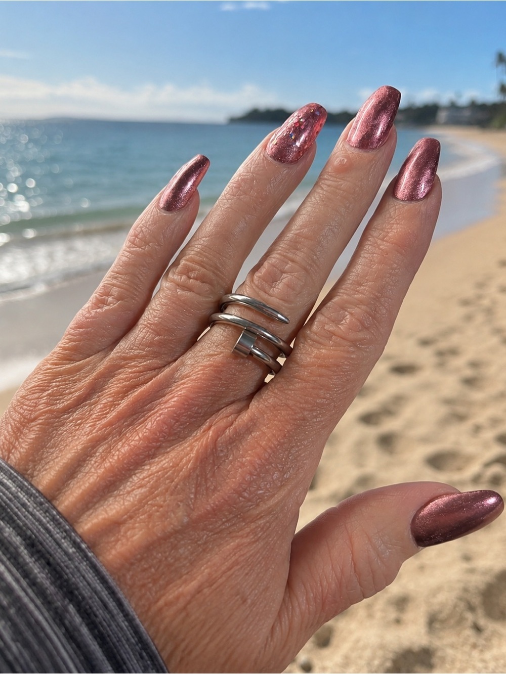Nail head stainless steel ring. Multiple sizes.